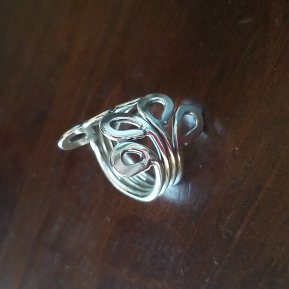 925 silver ring sz8 - Picture 5 of 7